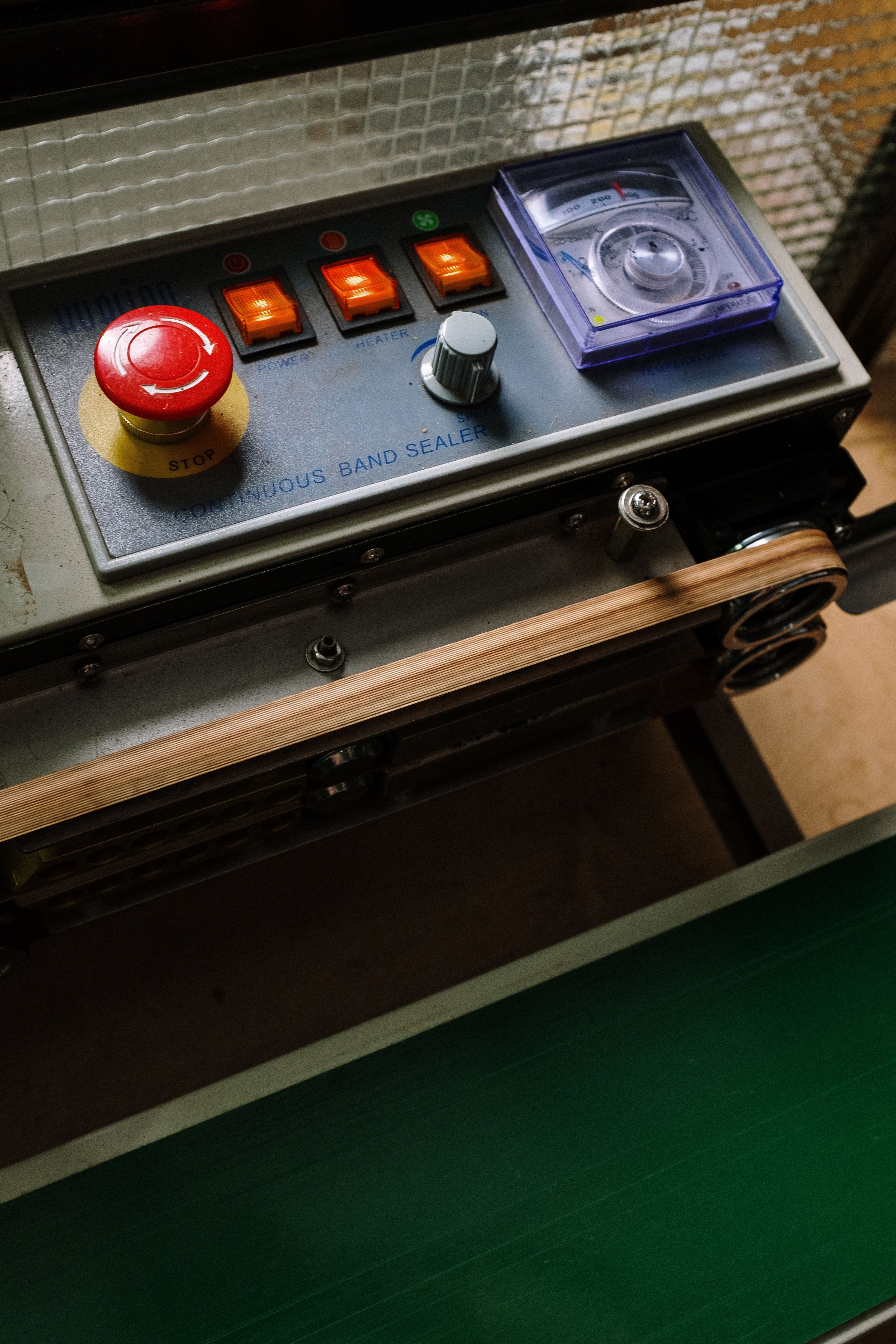 Manufacturing facility with precision equipment